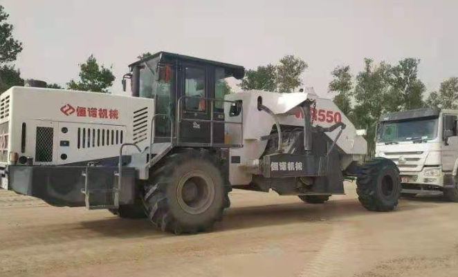 冷再生機(jī)水穩(wěn)層施工要注意什么？