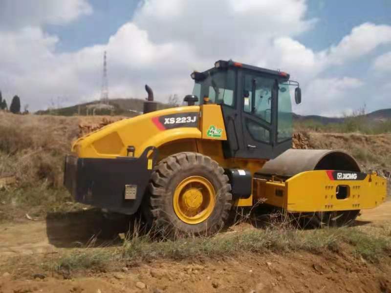 路面冷再生機(jī)租賃哪家好？途暢路橋值得選擇！